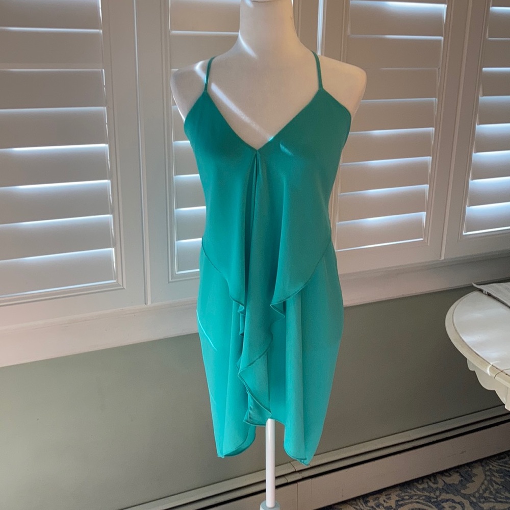 Silky torquise tank